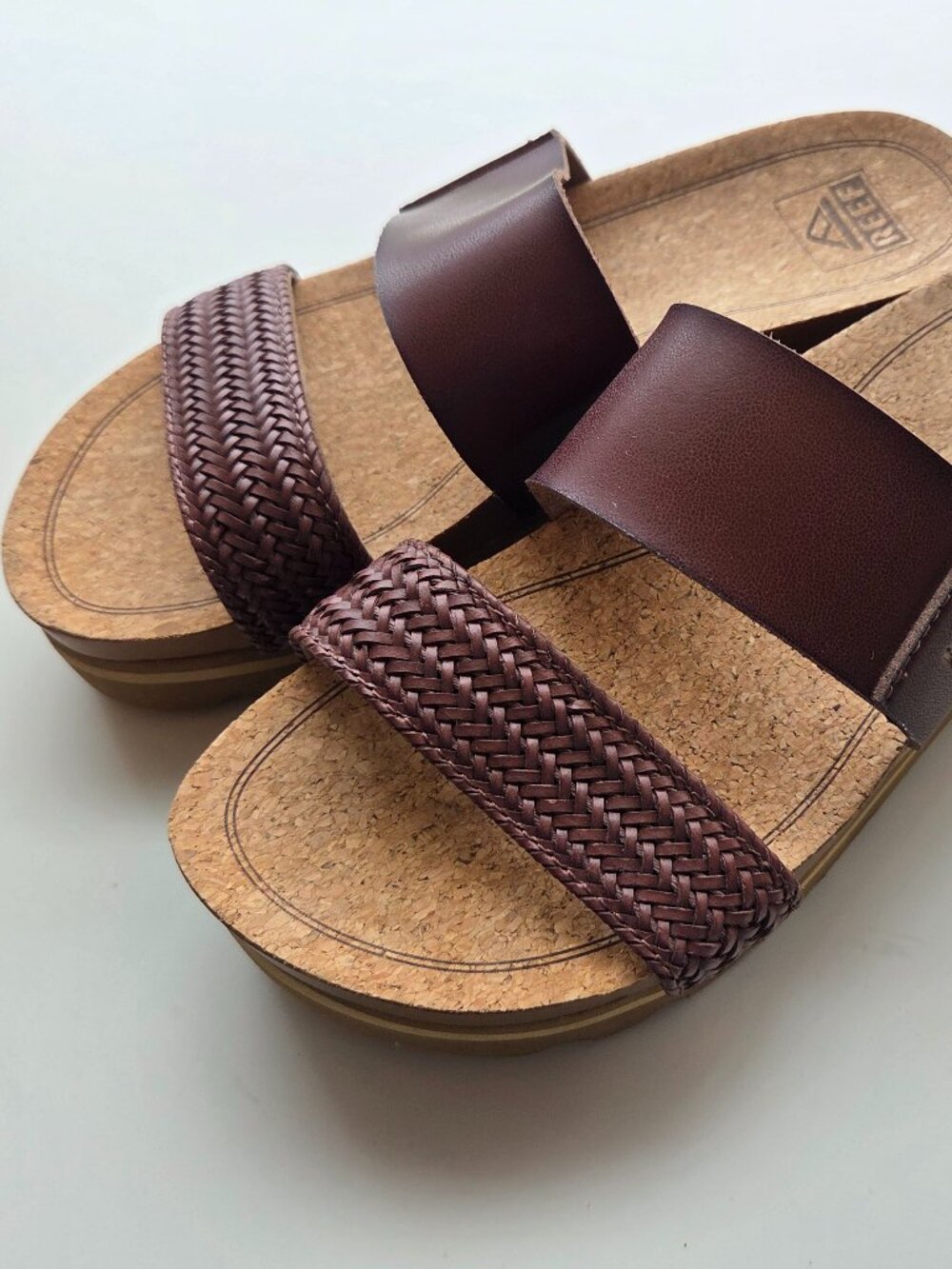 Reef Cushion Vista Hi Sandals Size 7 Brown Vegan Leather Platform Slip On Braid